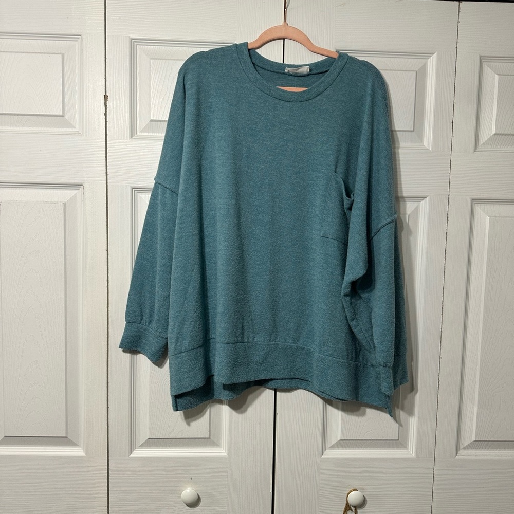 Zenana Outfitters Teal Long Sleeve Top